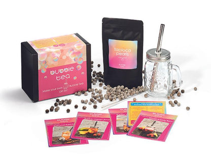 Geschenk-Box "Bubble Tea Box", 7-teilig mit 5 verschiedenen Rezeptkarten für den Bubble Tea Spaß zu Hause - First-Cup